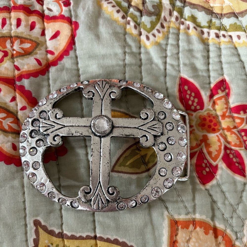 Rhinestone cross belt buckle